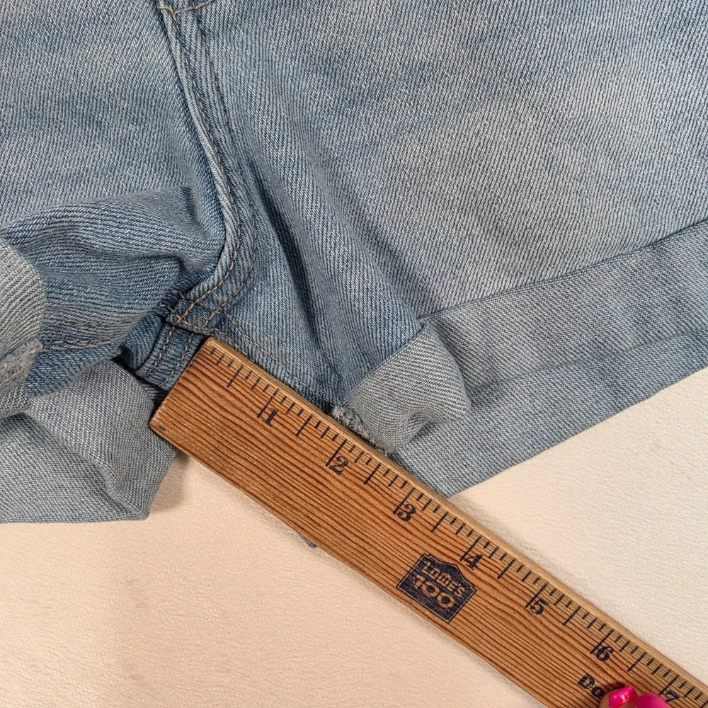 Hollister Denim Shorts Womens 3 or 26 Light Wash Low Rise Vintage Baggy Blue Y2K